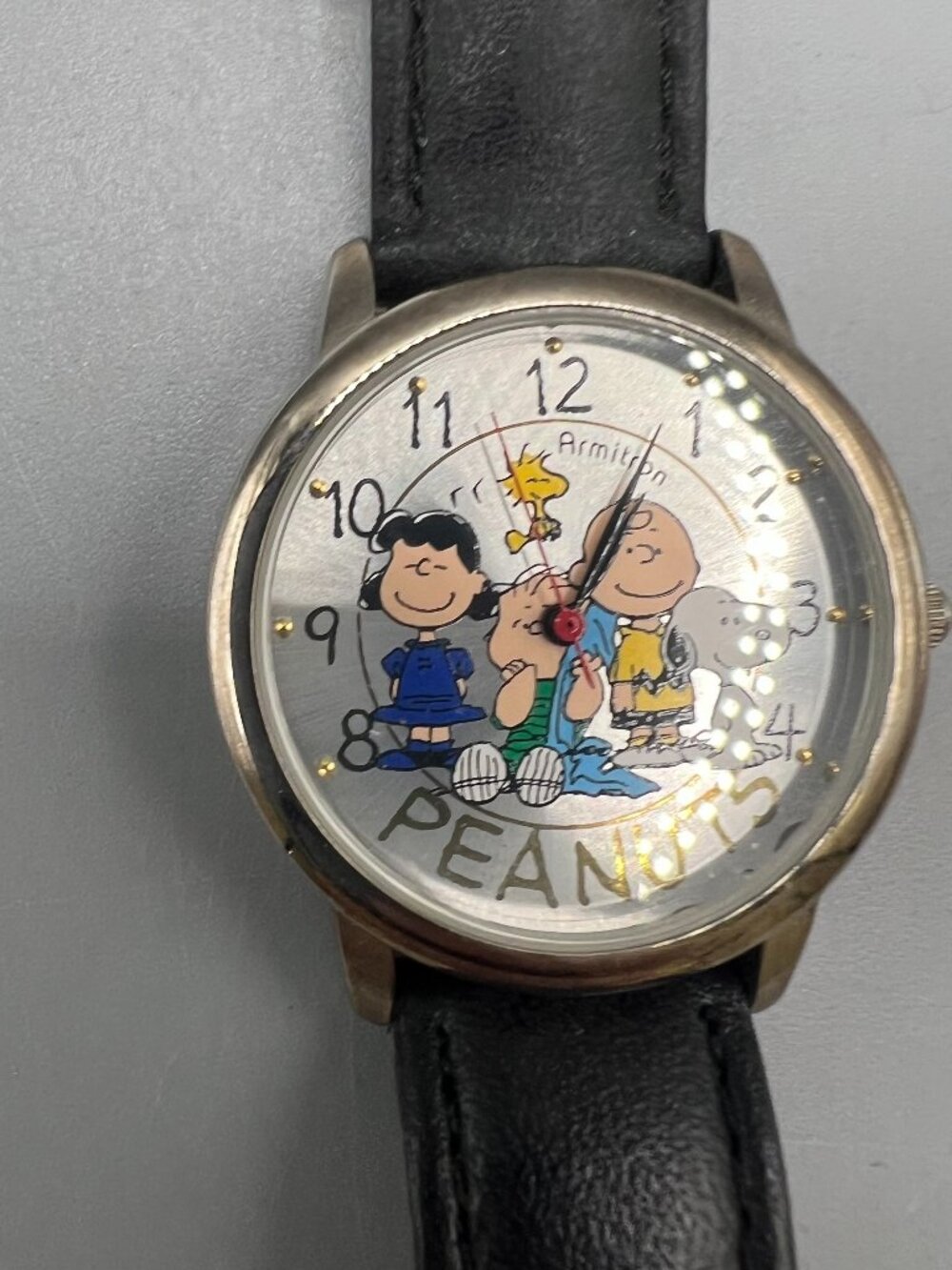 Armitron Peanuts Snoopy Lucy Linus Woodstock Charlie Brown Watch Needs battery